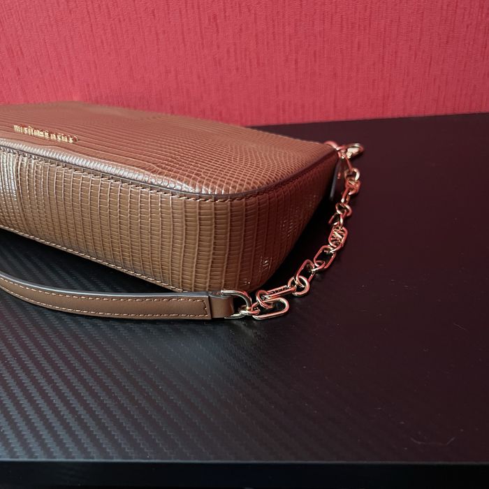 Твърда чанта за рамо MICHAEL Michael Kors Empire от естествена кожа