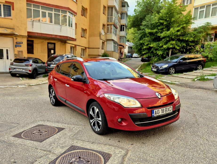 RENAULT Megane
