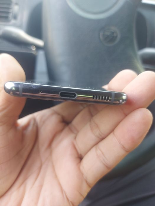 Samsung S20 память 128гб