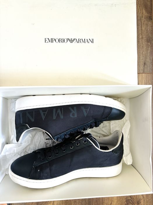 Маратонки Армани Armani Exchange 42 номер