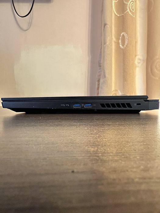 Acer Predator Helios 16 (4070)