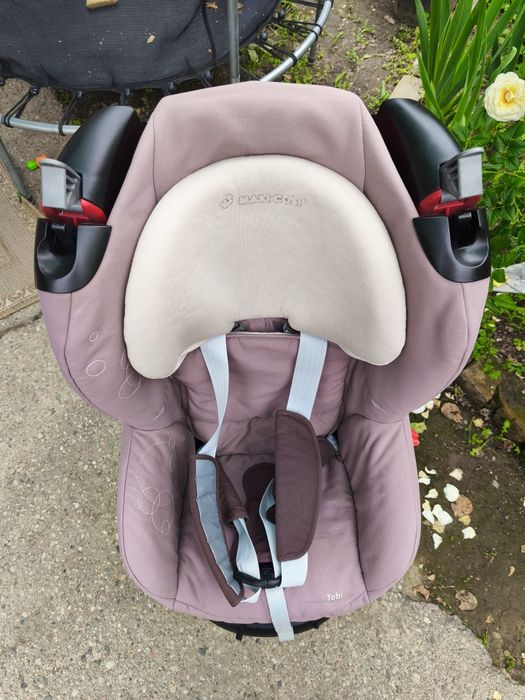 Продам Автокресло Maxi Cosi