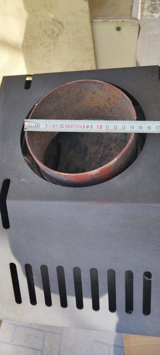 Продам печь-камин вместе с трубой