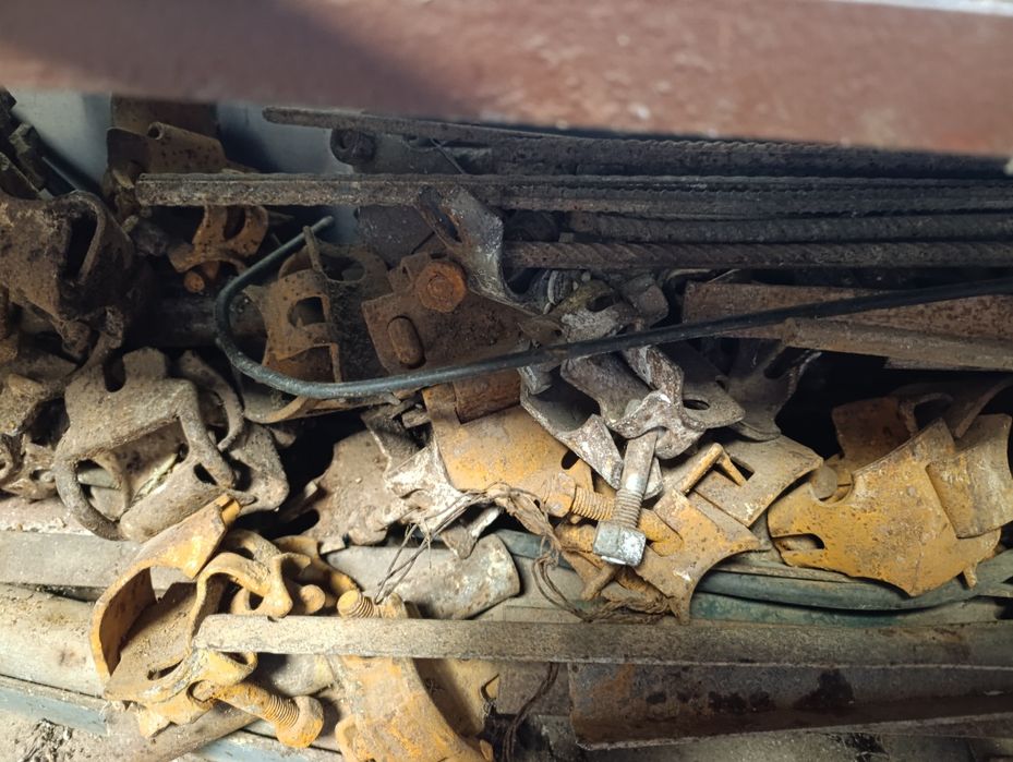 Жабки,скоби за скеле