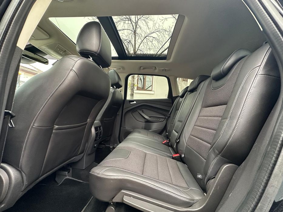 Ford kuga 2.0 D 4×4 AUTOMAT 150 CP 2015