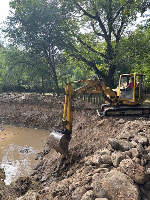 Inchiriere utilaje | Inchiriere excavator | Inchiriere buldozer