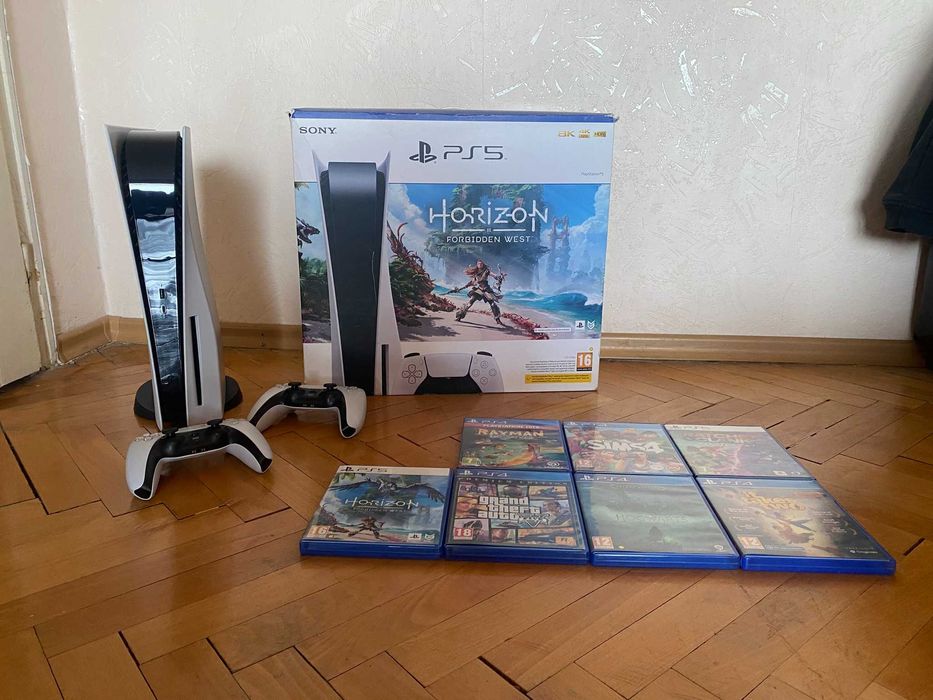 PlayStation 5 Disc Edition 1TB+ 2 Dual Sence controlers + 8 игри