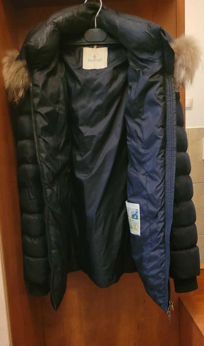Geacă Moncler originală