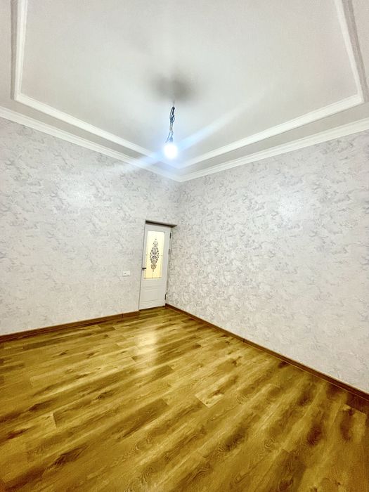 Йенги курилган ховли сотилади.Тулабек махаласида. 4 хона.Евро ремонт