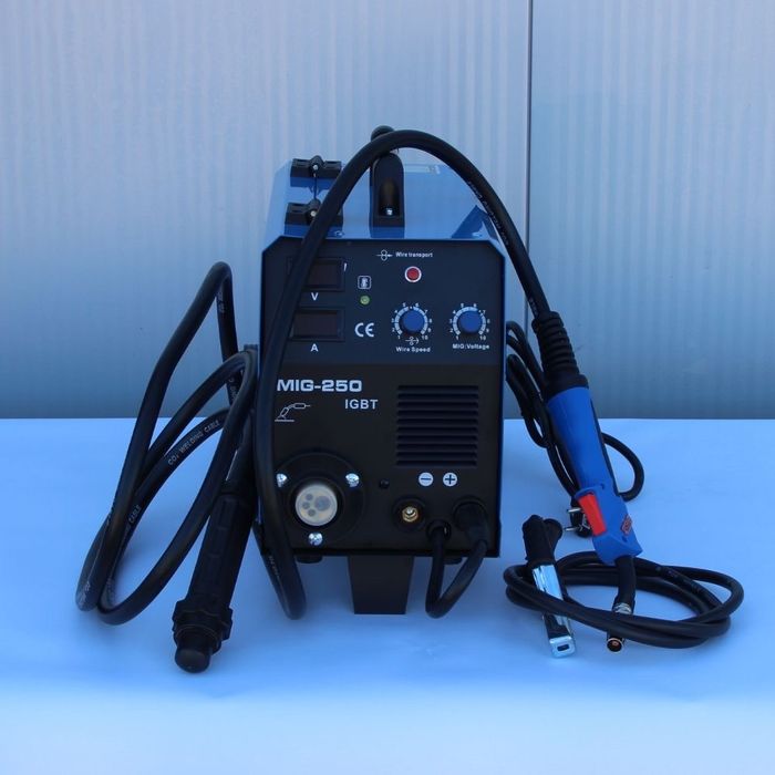 PROFESIONAL MAX 250 Инверторно Телоподаващо MIG - 4м. евро шланг