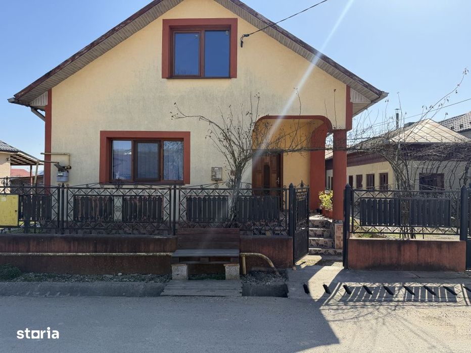Casa spatioasa cu teren generos in Cuzdrioara | Comision 0% la cumpara