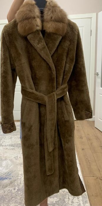 Продам пальто зимнее