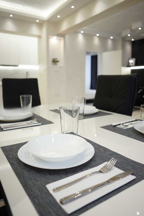 Дава се под наем Двустаен апартамент в София, Център - 70 кв.м за 1500 € - Снимка #8