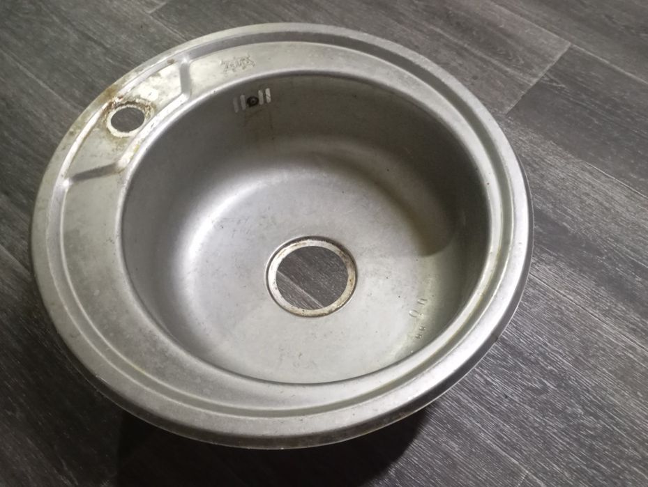 Раковина металлическая