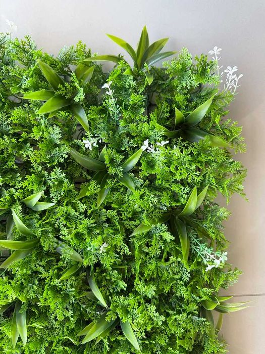 Devorga dekor - yashil gullar