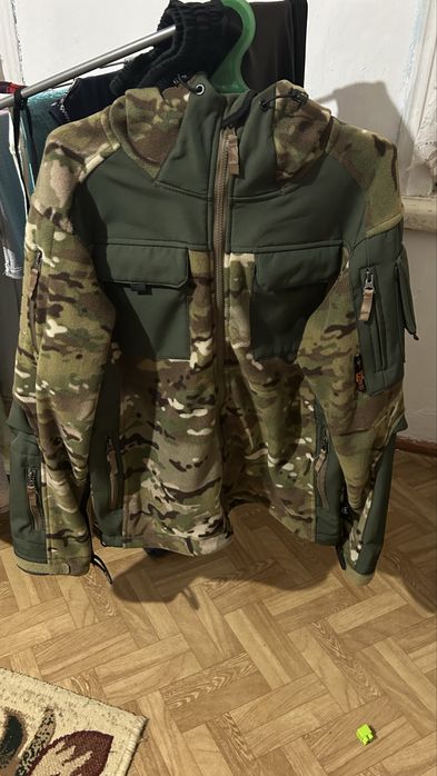 Военный Кофта новыййй