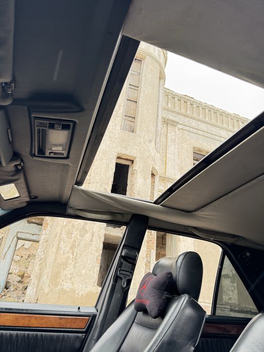 Продаётся Mercedes 124 ешка