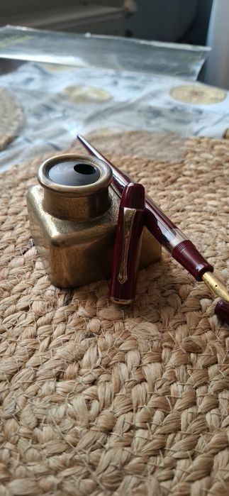 Stilou Senator Regent