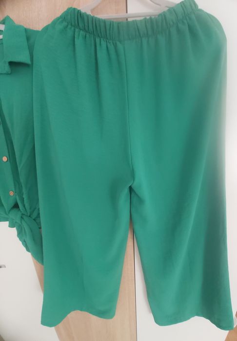 Set damă nou superb Made în Italy