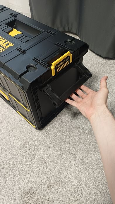 DeWALT органайзер в идеальном состоянии