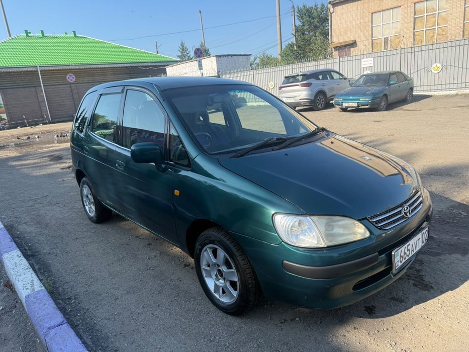 Toyota spacio 1997г