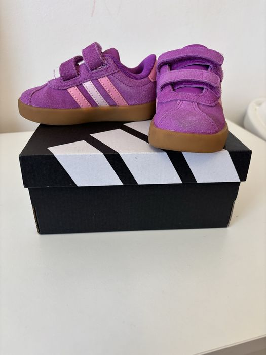 Детски обувки - Адидас