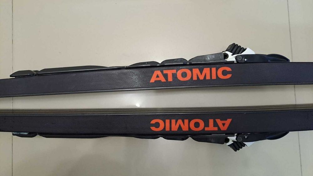 Лыжи беговые Atomic PRO S2