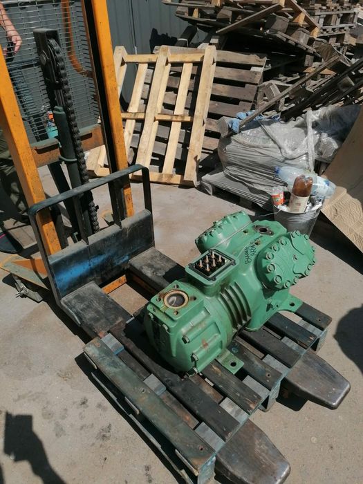 Bitzer,FUBS,Copeland, Компрессор холодильник ремонт