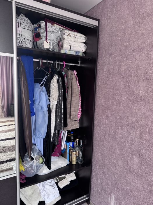 Шкаф срочно в отличном сост