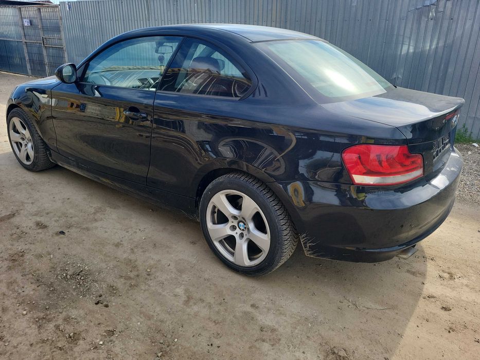 Dezmembrez bmw seria 1 e82 coupe an 2010