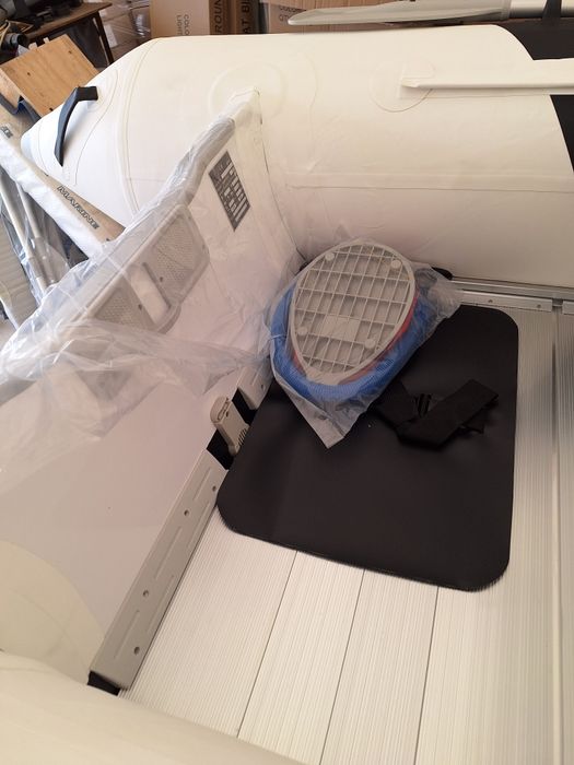 Нови надуваеми лодки с алуминиево дъно ZANDER BD360P