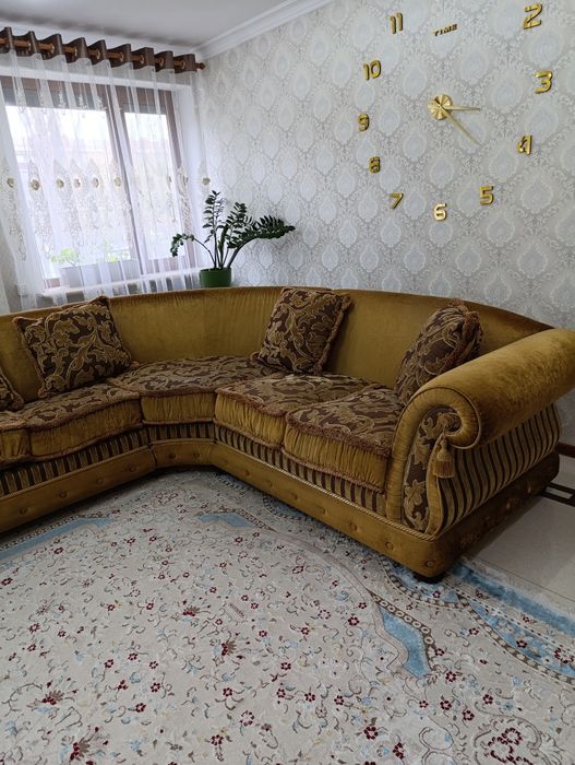 Продам диван и кресло