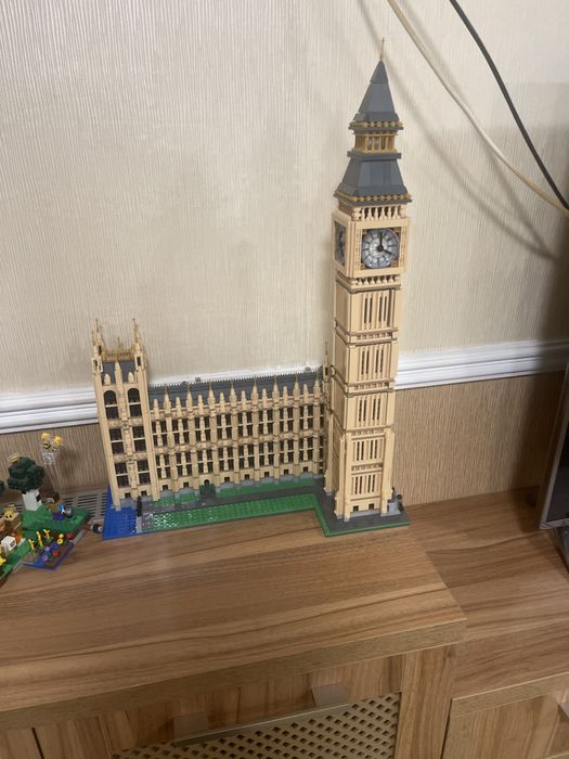 Лего ,,Биг Бен’’ с инструкцией
