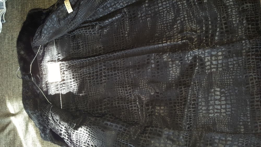 Продам норковую шубу