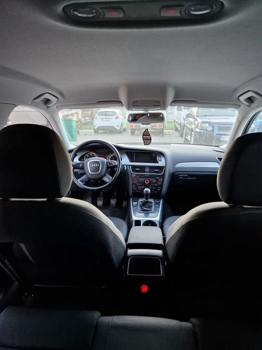 Audi A4 B8 2.0 TDI Import Germania