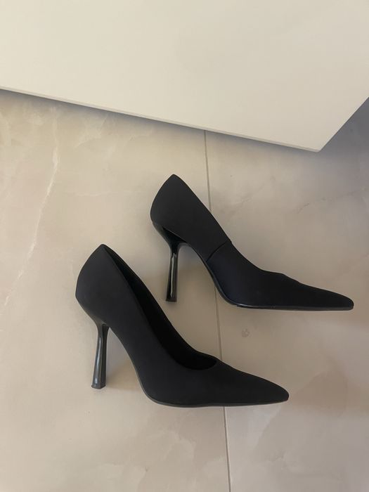 Токчета от bershka