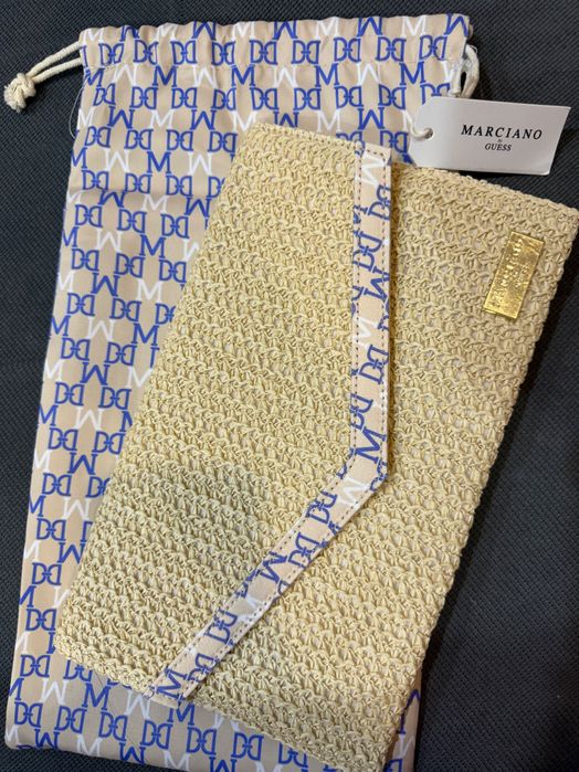 Дамска чанта Guess