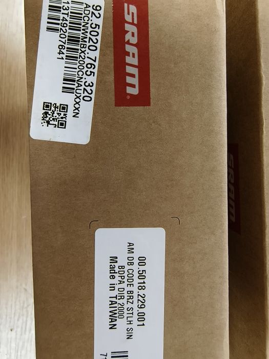 НОВИ в кутии Sram Code Bronze Stealth спирачки за велосипед 2024