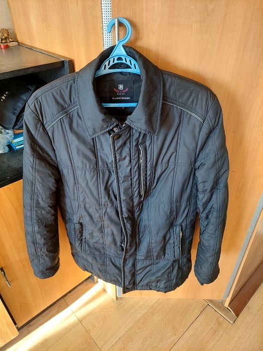 Продаю мужскую куртка не дорого