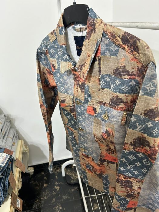 Compleu Louis Vuitton