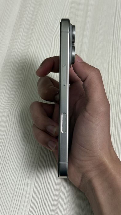 Айфон 16 про б.у