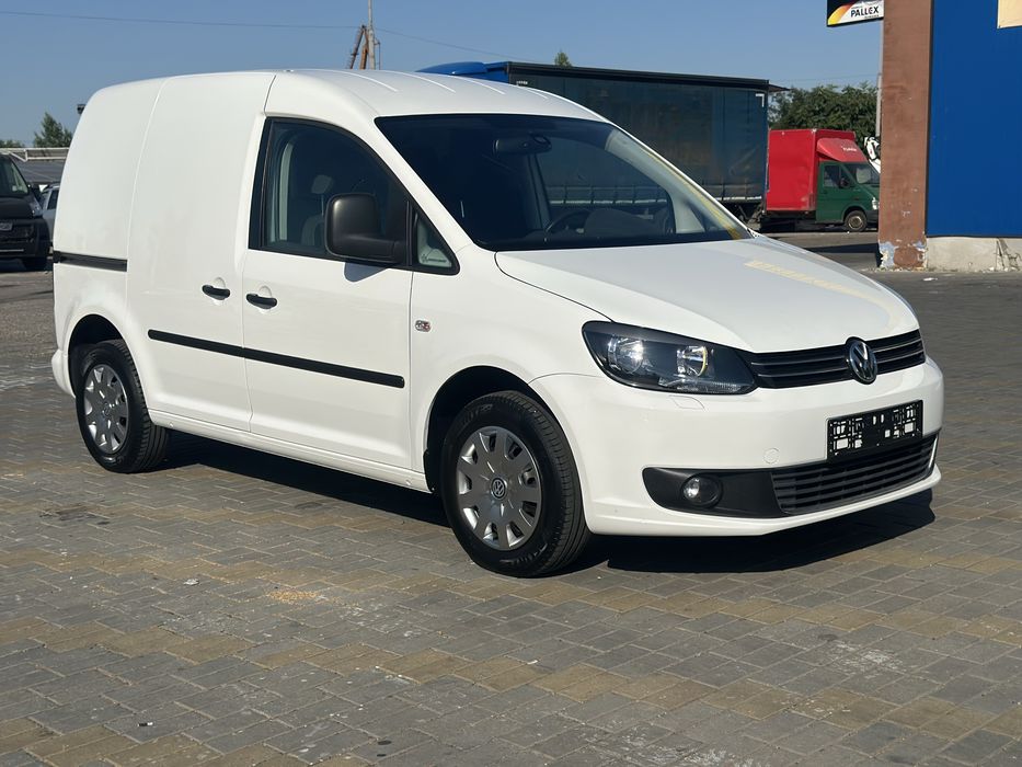 Vand Vw Caddy 1.6 tdi,2011,euro 5,climatic functional,interior deosebit,240000 km trecuti pe factura,import Olanda