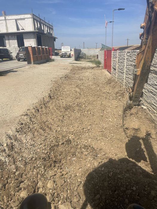 Inchiriez miniexcavatoare la cele mai bune preturi