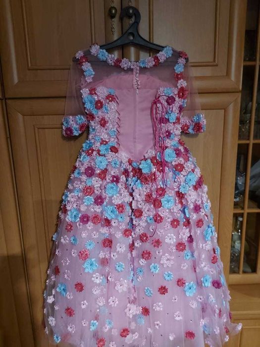 Вечернее платье.