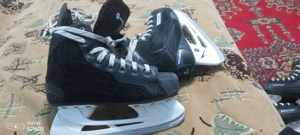 Продам коньки почти новые состояние бомба