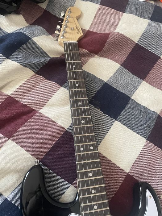 Продам Fender Squier