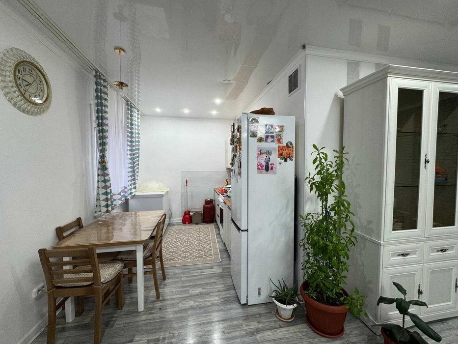 Евро 3 комнатная коктем 2017 год