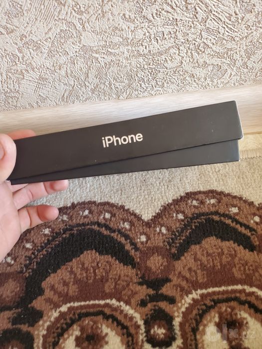 Iphone 12 pro max karobka dakumenti sotiladi