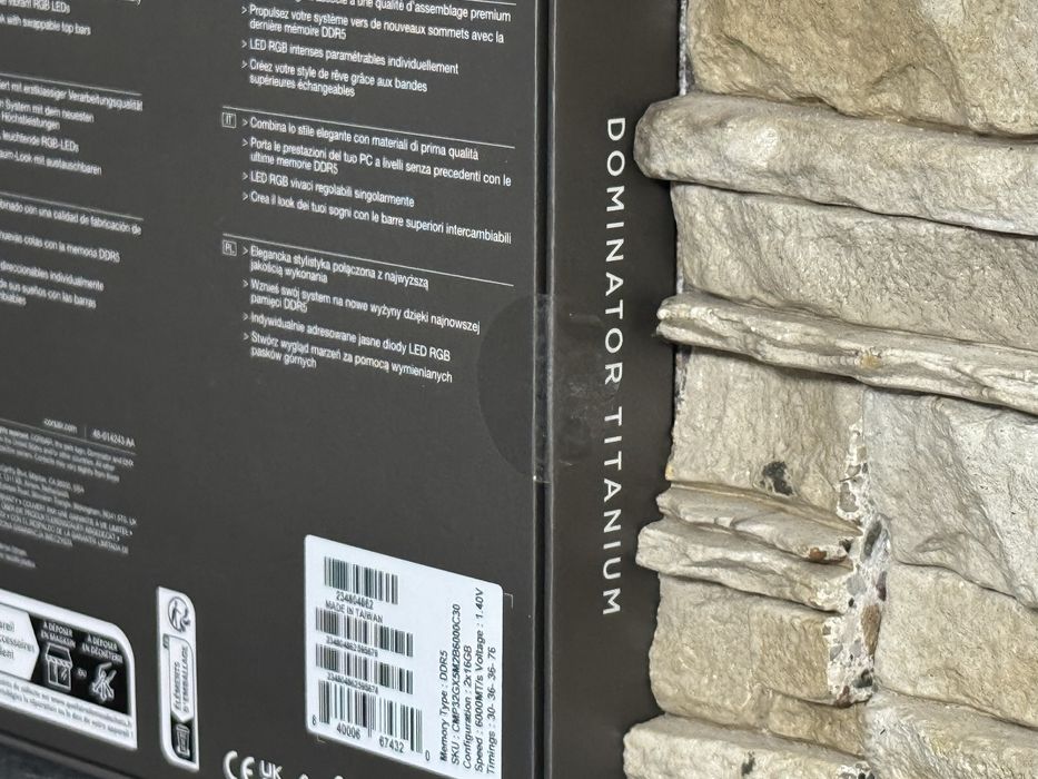 Corsair Dominator Titanium 32GB RGB Black/ Nou, Sigilat