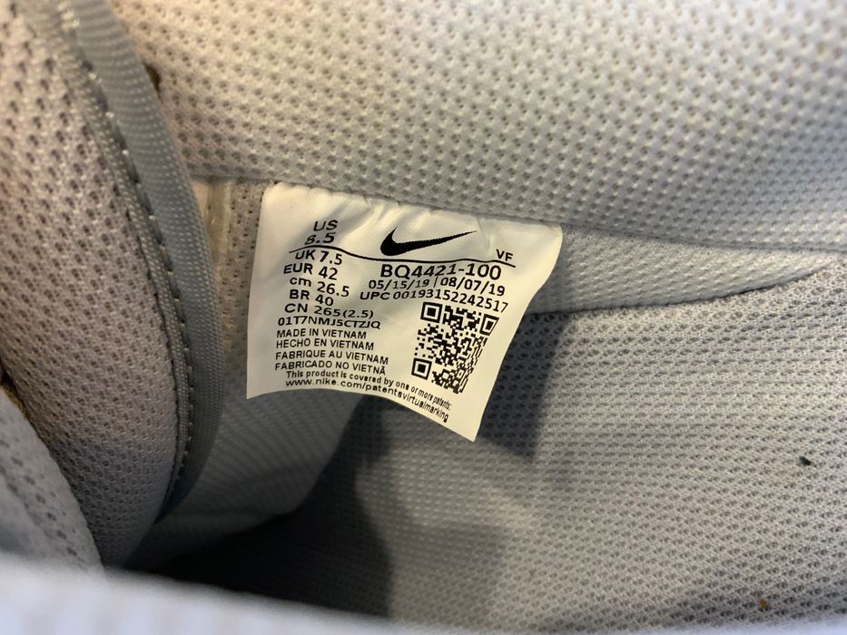Nike -оригинални маратонки 42 номер